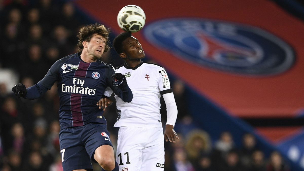 Cả Paris Saint Germain và Metz đều có những sự thiếu vắng